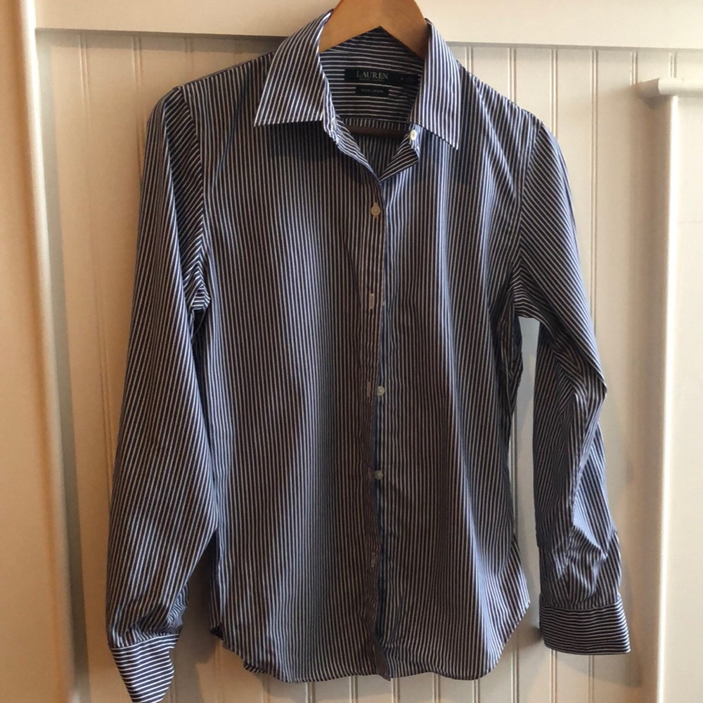 Lauren Ralph Lauren blue/white striped button down size M.